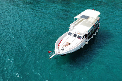 Antalya: Waterfall Diving & Snorkeling with Lunch & Transfer