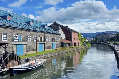 Sapporo: Otaru Canal and Shakotan Peninsula Day Trip