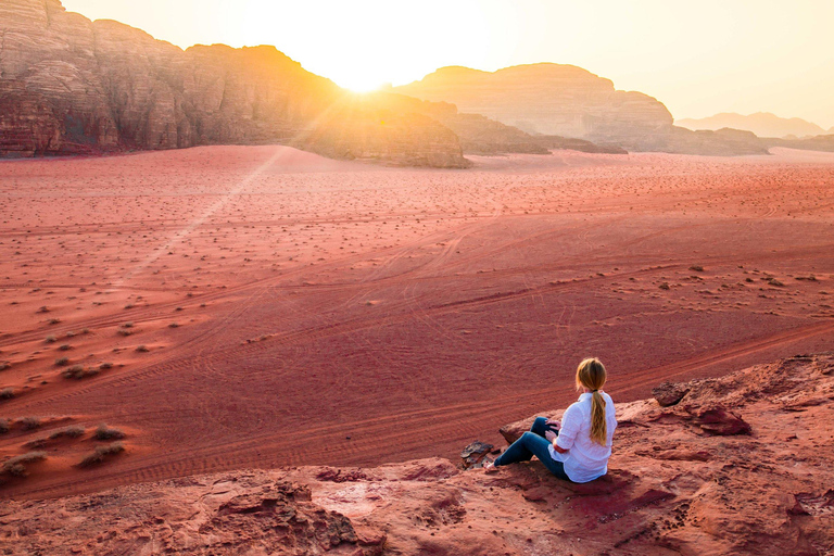 Da Amman: Tour di 2 giorni di Petra, Wadi Rum e Mar Morto