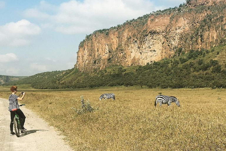 Nairobi: Hell's Gate & Lake Naivasha Day Trip with Boat Ride