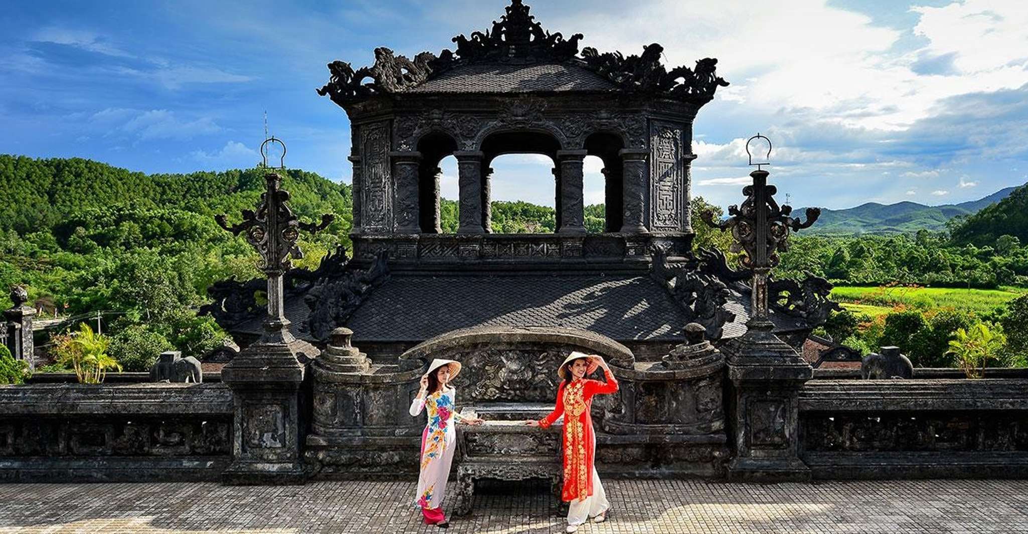 Hue, Hue Royal Tombs Tour Visit 3 Best Tombs of the Emperor - Housity