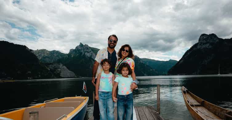 From Vienna: Hallstatt Mountains and Lakes Tour photo 8