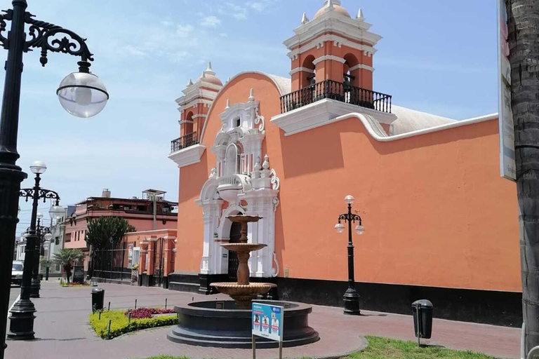 Pueblo Libre: Walking Tour on the traces of Bolivar