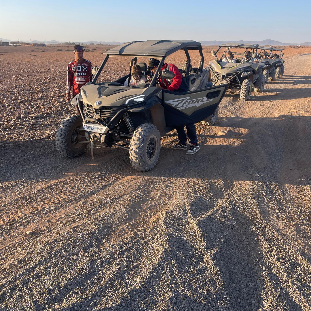 Marrakech : Excursion privée en Buggy au désert d'Agafay et lac