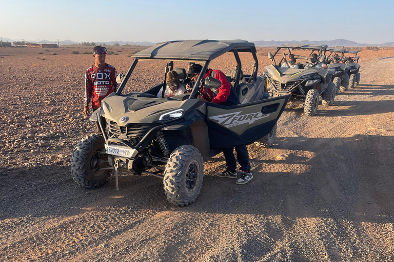 Marrakech : Excursion en Buggy 1000cc à la palmeraie et théMarrakech : Excursion privée en Buggy 1000cc à la palmeraie