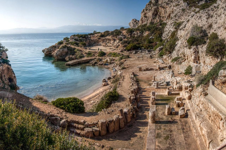 Explore Loutraki & Lake Vouliagmeni: Nature and Relaxation