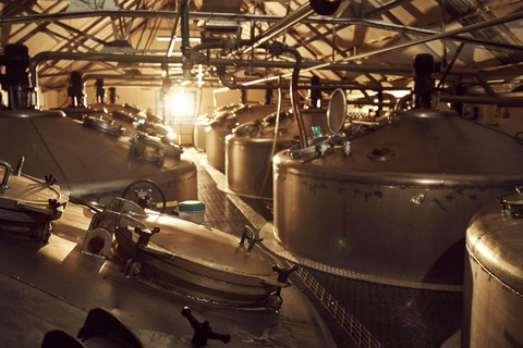 因弗尼斯附近：品尝 Tomatin 威士忌酿酒厂之旅在因弗尼斯附近品尝 Tomatin 威士忌酿酒厂之旅