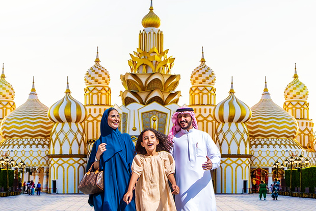 Dubai: Global Village Entry Ticket with Hotel Transfers