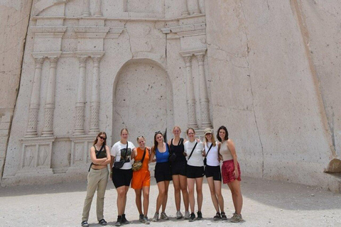 Arequipa: Day tour Route of the Sillar Tour with Pickup