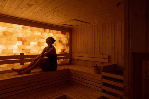 Krabi: Onsen, Sauna & Steam Experience at Varana Hotel Onsen Pass + Oil Massage (60 minutes)