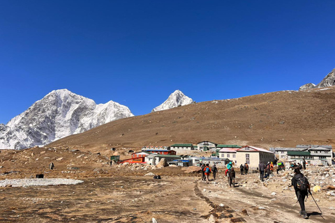Kathmandu: 14-Day Everest Base Camp Trek with Accommodation