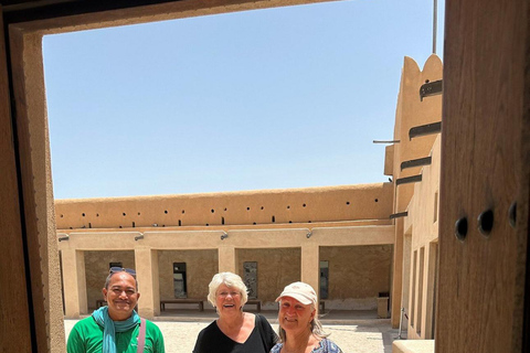 Doha: Northern Qatar Guided Tour with Al Zubarah Fort