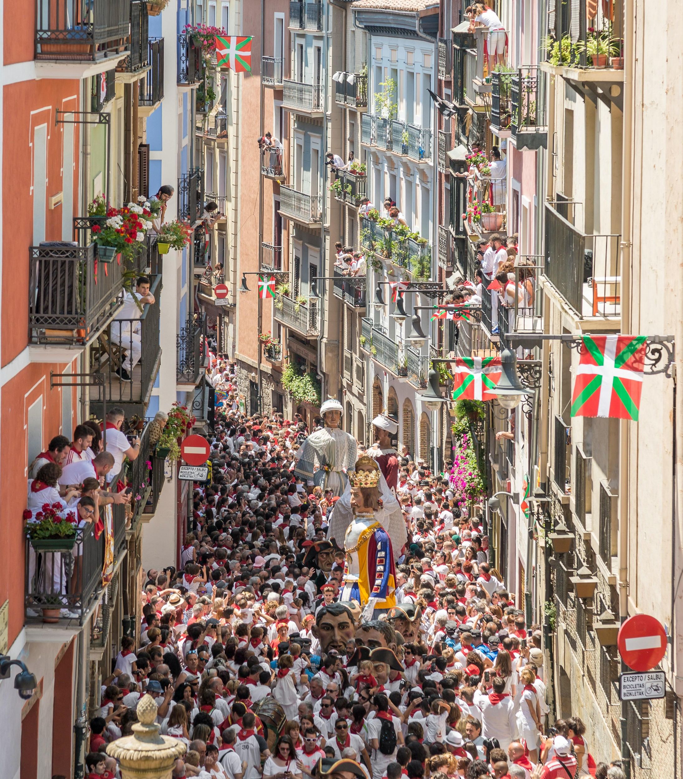 Tour der Geheimnisse und Legenden von Pamplona