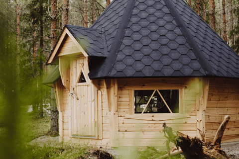 Helsinki: Guided Nature Experience with Campfire and Meal Private Experience from Helsinki