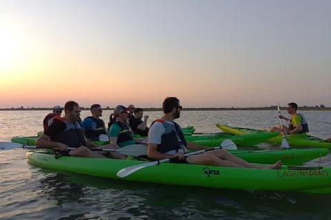 Cavallino: Kajaktur i solnedgang i den venetianske lagune