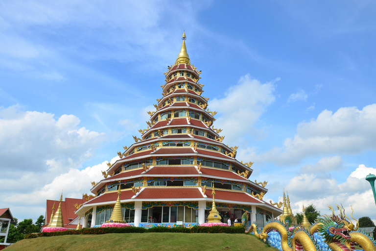 From Chiang Mai: Chiang Rai's Temples and Golden Triangle White Temple, Blue Temple, Wat Phra Keaw and Golden Triangle