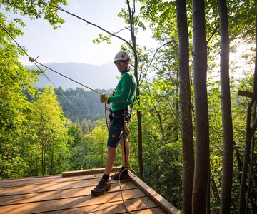 Bled: Langste Zipline Avontuur van Europa over de Dolinka rivier