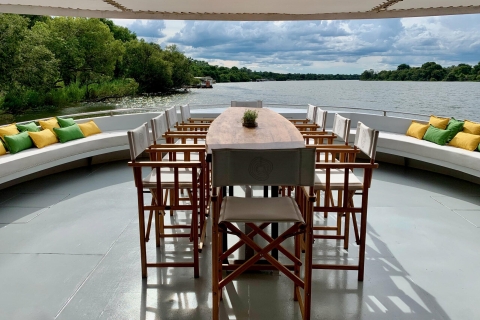 Río Zambeze : Crucero de lujo al atardecer con cena de 4 platos
