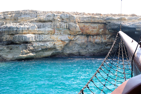 Rethymno: Pirate Caves & Camarola Arch Boat Cruise