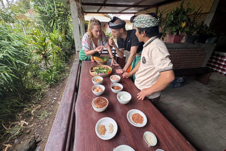 MUNDUK A Day with Local Farmers & Authentic Balinese Cooking