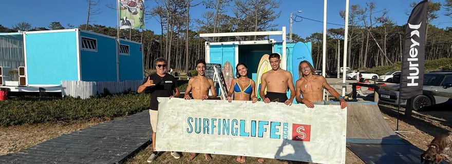 Cours de surf dans la réserve naturelle de Maceda avec transfert