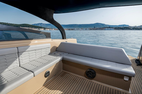 Split: Full-Day 4 Islands Tour by Luxury Boat