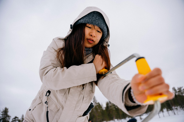Saariselkä : Aventure de pêche sur glace