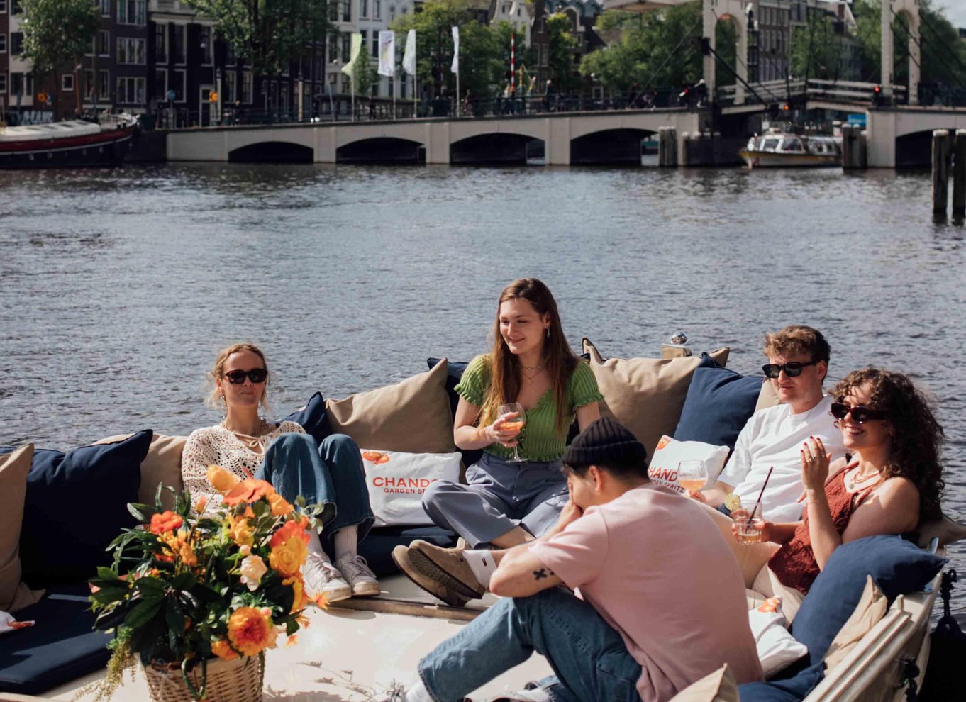 Amsterdam: Luksus-kanalrundfart med cocktails og snacks