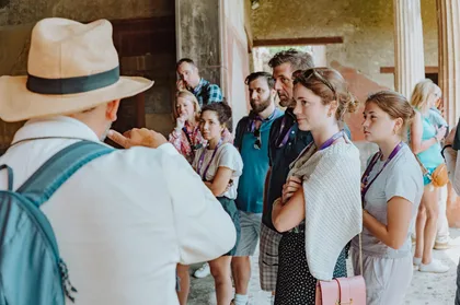 Pompeji Kleingruppentour mit einem Archäologen für 15 Personen