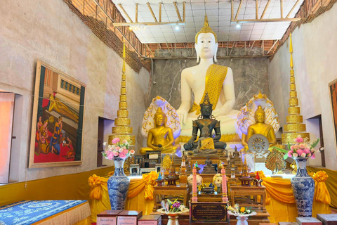 Bangkok: Ayutthaya hidden temples & tuk-tuk tour