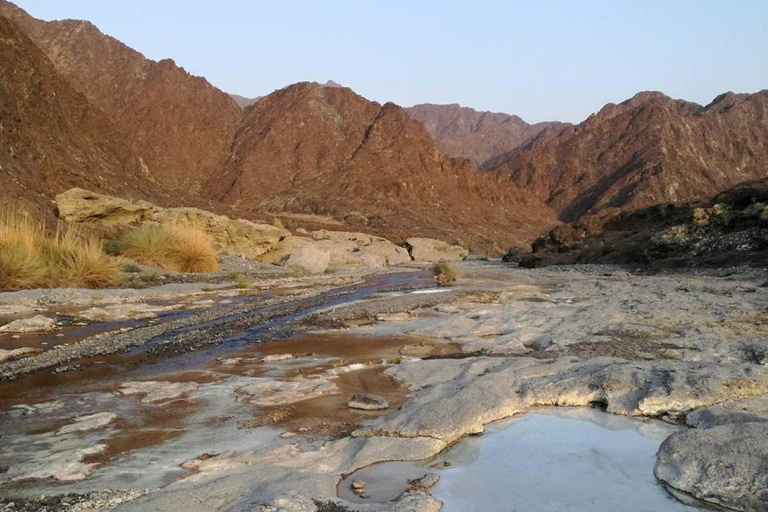 Heldag till Wadi Abyadh-Wekan Village-Nakhal Fort-Hot Spring