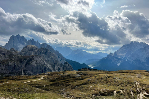 Au départ de Venise : Excursion d'une journée dans les Dolomites et le lac de Braies en minibus