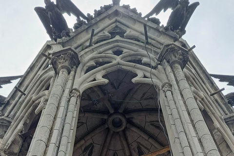 Quito's Historic Center with the Family: A Walking Treasure Hunt private