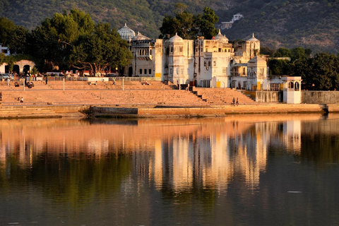 Depuis Jaipur : Ajmer Pushkar Visite privée en taxi avec guideVisite privée d&#039;Ajmer Pushkar en taxi