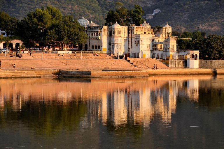 Depuis Jaipur : Ajmer Pushkar Visite privée en taxi avec guideVisite privée d&#039;Ajmer Pushkar en taxi