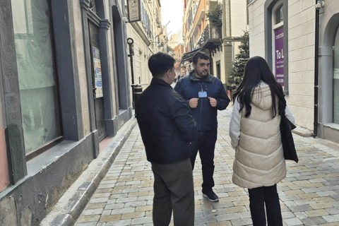 Gibraltar City Walking Tour by Karel