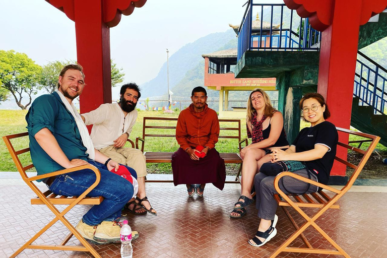 Pokhara: Halbtägige Sarangkot-Sonnenaufgangs- und tibetische KulturtourPokhara: Halbtägige Sarangkot-Sonnenaufgangs- &amp; tibetische Kulturtour