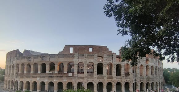 Rome Private Highlights Tour by Luxury Van