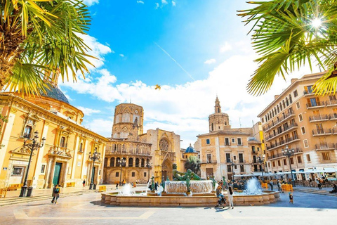 From Alicante: Valencia Full-Day Trip with Guided City Tour