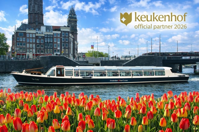 Amsterdam: Keukenhof Ticket with Shuttle Bus + Canal Cruise