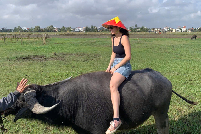 Hoi An:Funny Duck Farm Bike Tour& Buffalo Ride&Coffee Making Hoi An : Funny Duck Farm & Lantern Making without Pick up