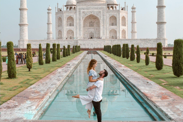 Depuis New Delhi : 2 jours à Āgrā et JaipurVisite avec guide, transport et hôtel 3 ou 4 étoiles