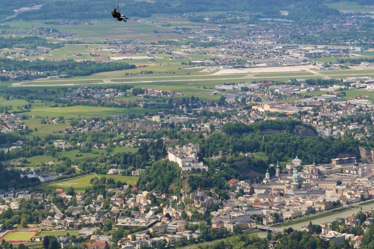萨尔茨堡：双人滑翔伞飞行体验（含专业飞行员）萨尔茨堡：双人滑翔伞体验（含飞行员）