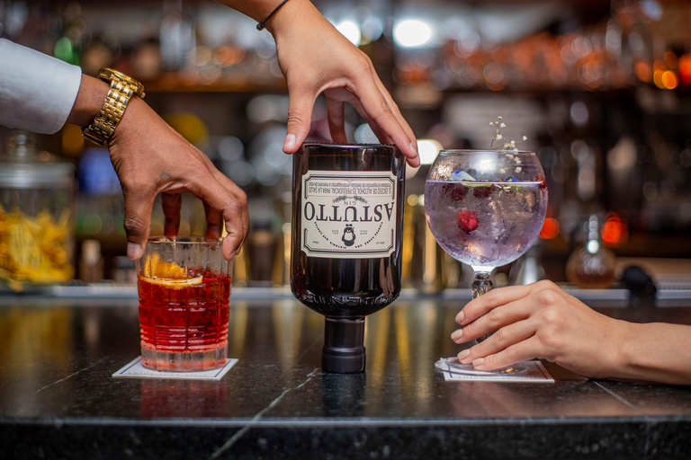 Learn how to prepare your best Caribbean cocktail in Cartagena. Learn how to make your best Caribbean cocktail in Cartagena