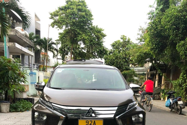 Private Car PickUp or DropOff From Hoi An To Da Nang AirportPick Up Da Nang Airport to Hotel in Central Hoi An