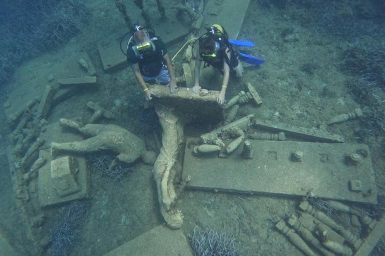 Lado: Buceo y Museo Subacuático con traslado al hotel