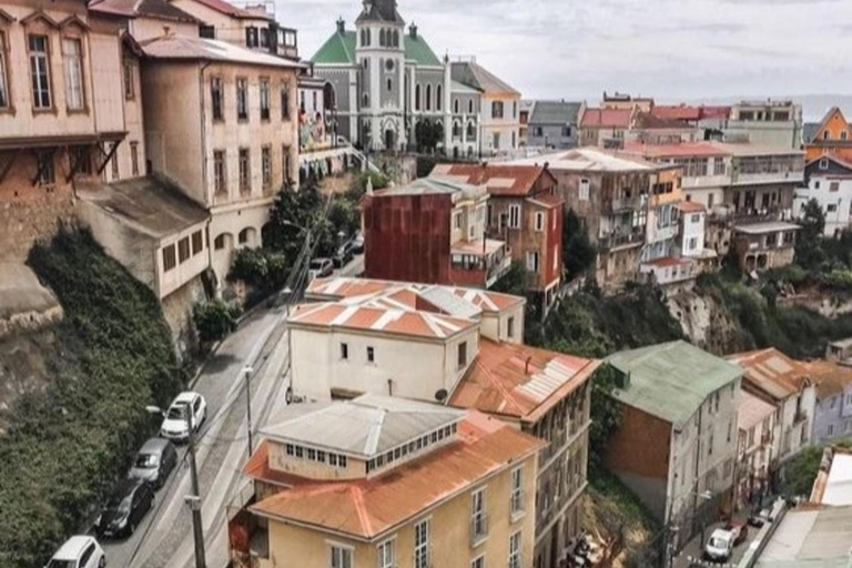 Valparaiso: Best Street Food Tour With A Local Guide Valparaiso : 3 Hours Small Group Food Tasting Walking Tour