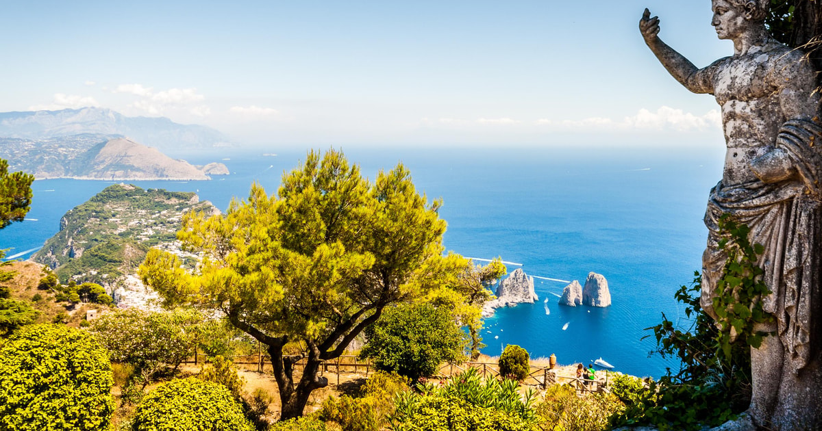 Vanuit Napels Dagtrip Capri Met Gids En Rondvaart Door De Grotten