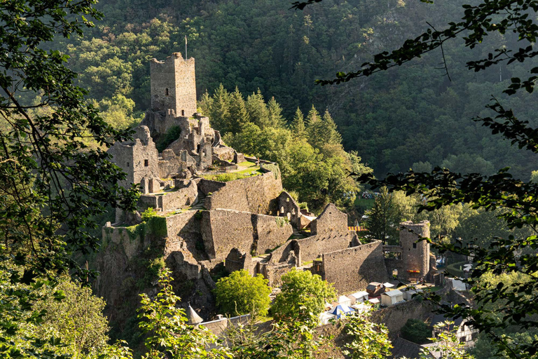Manderscheid: Medieval guided tour of the Niederburg Manderscheid: Medieval guided tour of the Lower Castle