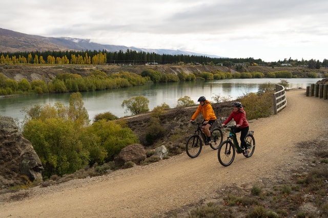 Queenstown: Bike The Kawarau Gorge Trail from Cromwell